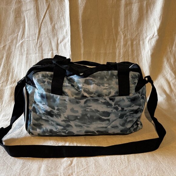 Gym Duffle Bag - Picture 4 of 4